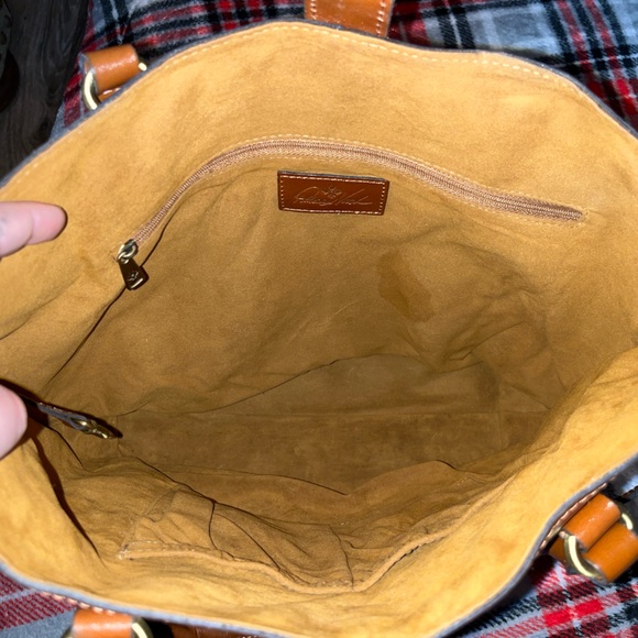 Large brown Patricia Nash shoulder purse - Picture 3 of 4